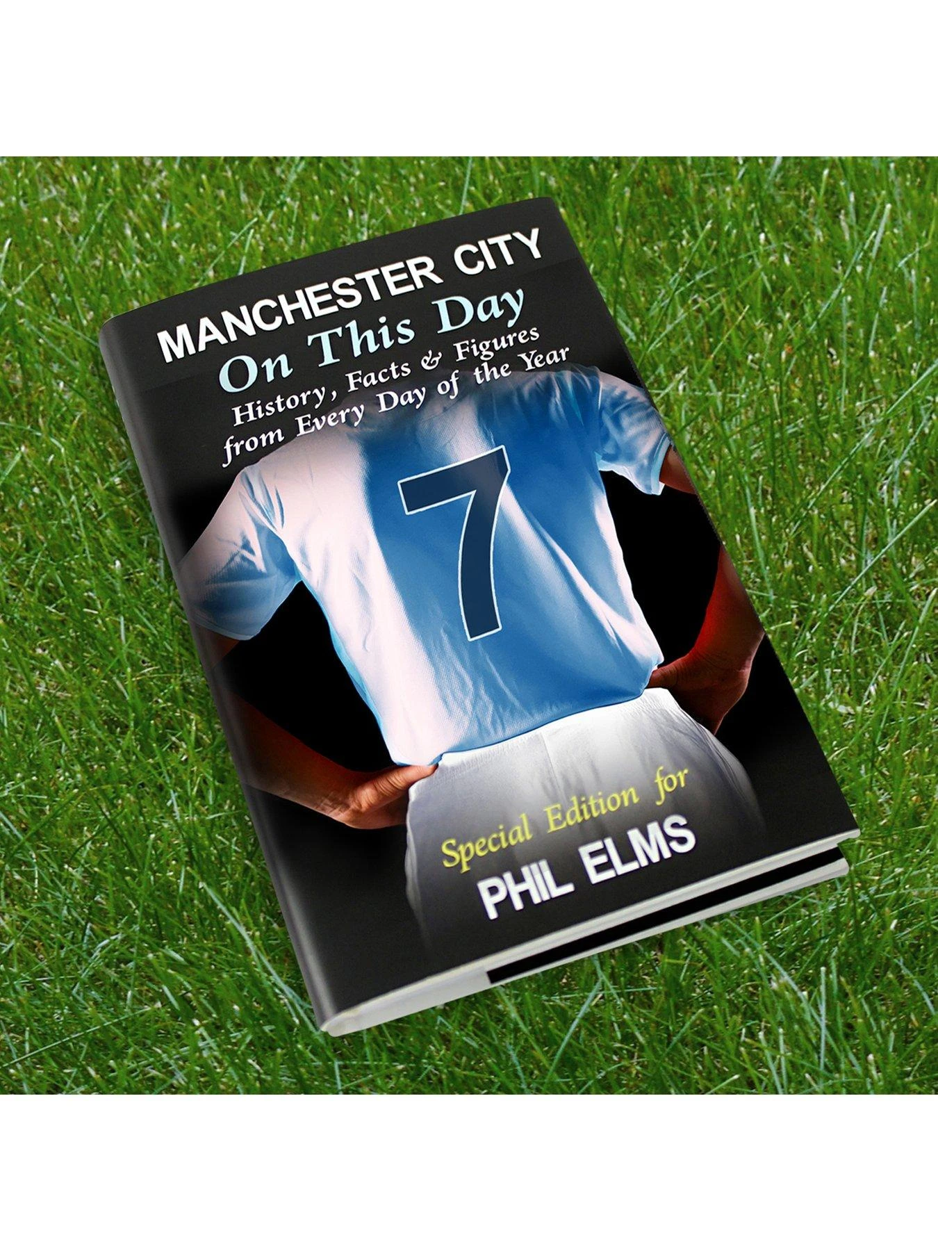 The Personalised Memento Company Personalised On This Day Football Book 6 The Personalised Memento Company Personalised On This Day Football Book - Image 4