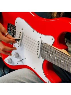 Rocket 3/4 Size Electric Guitar Ultimate Kit With 10W Amp - 6 Months FREE Lessons - Red -NARA Computer Shop NTC4H SQ6 0000000017 RED SLd1