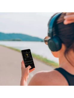 Reflex Active Series 3 Smart Watch With Colour Touch Screen, Crown Navigation And Up To 7 Day Battery Life -NARA Computer Shop V4WBC SQ4 0000000048 NAVY SLd