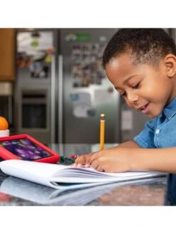 Pebble Gear Disney Cars (7"Tablet & Headphones Bundle) By Pebble Gear -NARA Computer Shop V8BKC SQ6 0000000017 RED SLd2