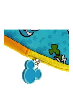 Pebble Gear Disney Mickey & Friends (Carrybag & Headphones) By Pebble Gear -NARA Computer Shop V8BKH SQ3 0000000017 RED SLa