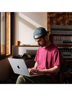 Apple MacBook Pro (M2 Pro, 2023) 14 Inch with 12-core CPU And 19-core GPU, 1TB SSD - Silver 14 Apple MacBook Pro (M2 Pro, 2023) 14 Inch with 12-core CPU And 19-core GPU, 1TB SSD - Silver -NARA Computer Shop V94G9 SQ6 0000000035 SILVER SLd2