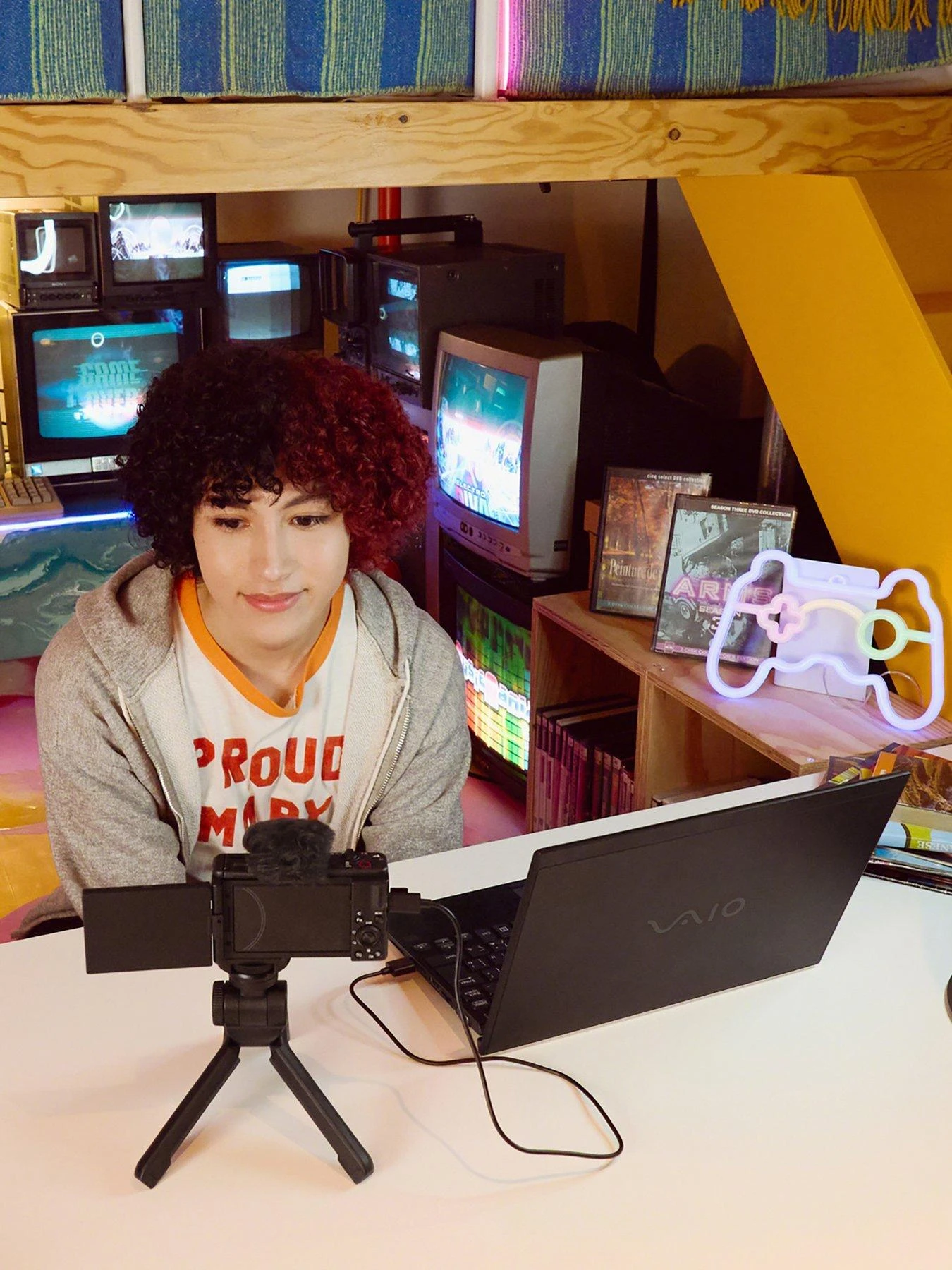 Sony Vlog Camera ZV1FBDI.EU Digital Camera (Vari-angle Screen, 4K Video, Slow Motion, Vlog Features) - Black 7 Sony Vlog Camera ZV1FBDI.EU Digital Camera (Vari-angle Screen, 4K Video, Slow Motion, Vlog Features) - Black - Image 5