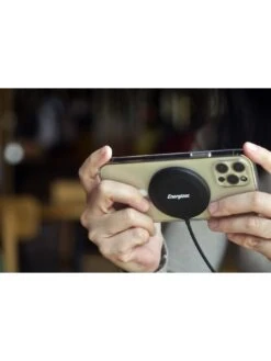 Energizer 15watt Magnetic Wireless Charger Supports Wireless Charging On Your IPhone12, 13 & 14 Series Handsets (Qi Certified) -NARA Computer Shop VCHI4 SQ6 0000000004 BLACK SLd2