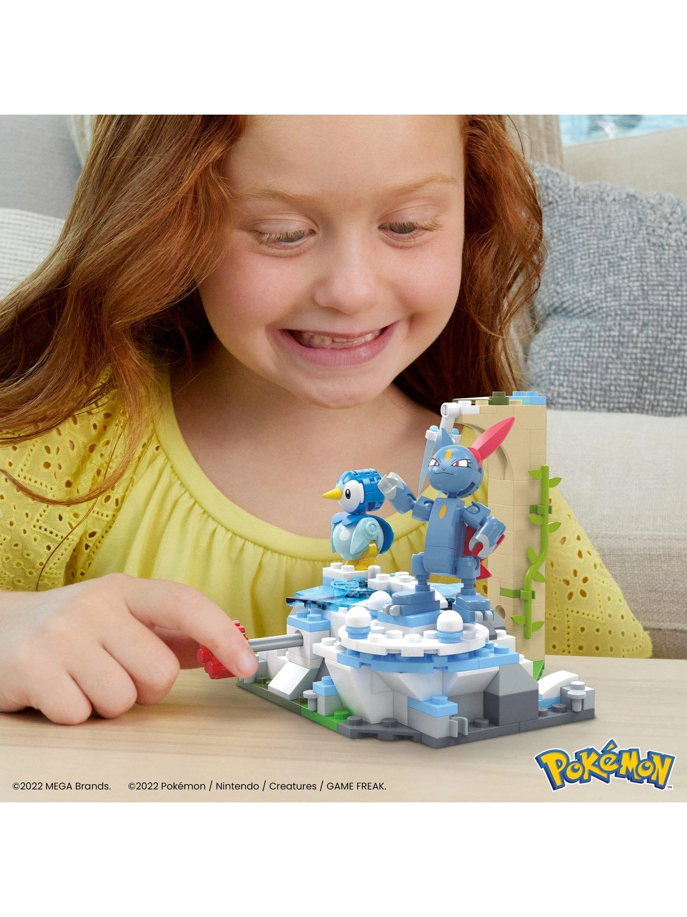 Mega Construx Pokémon Piplup And Sneasel's Snow Day Building Set 4 Mega Construx Pokémon Piplup And Sneasel's Snow Day Building Set - Image 2