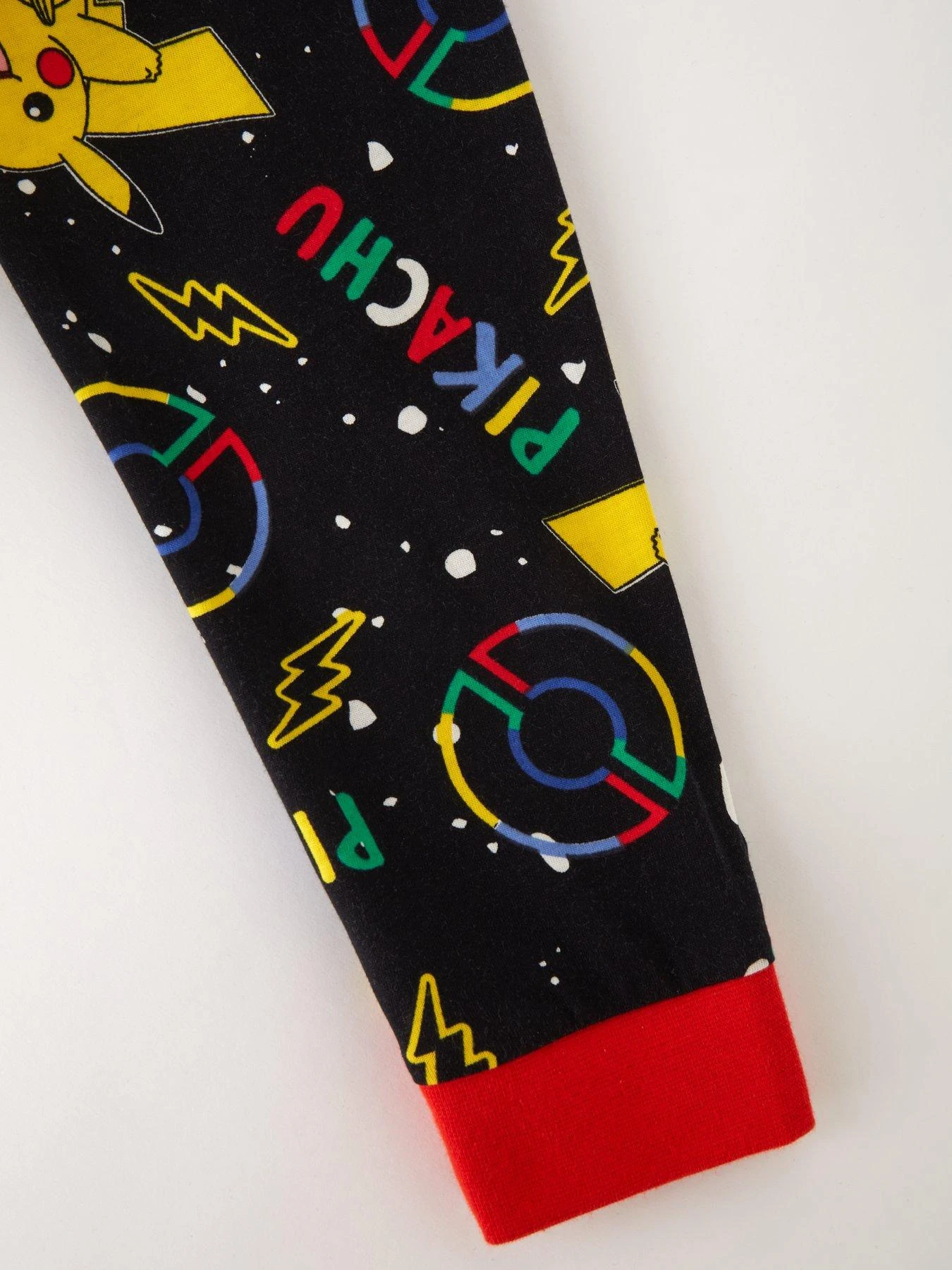 Pokemon Pikachu Long Sleeve Pyjamas - Black 6 Pokemon Pikachu Long Sleeve Pyjamas - Black - Image 4