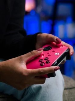 Xbox Wireless Controller - Deep Pink -NARA Computer Shop VGH1E SQ6 0000000099 N A SLd2
