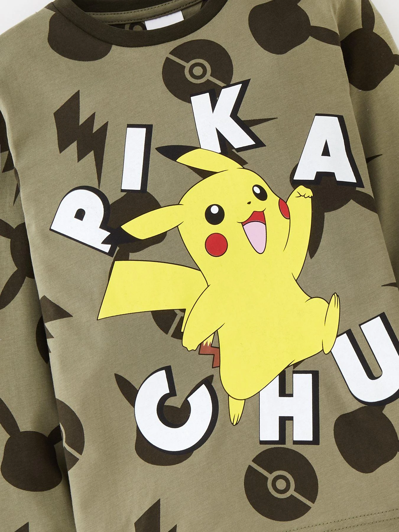 Pokemon All Over Print Long Sleeve Pyjamas - Khaki 5 Pokemon All Over Print Long Sleeve Pyjamas - Khaki - Image 3