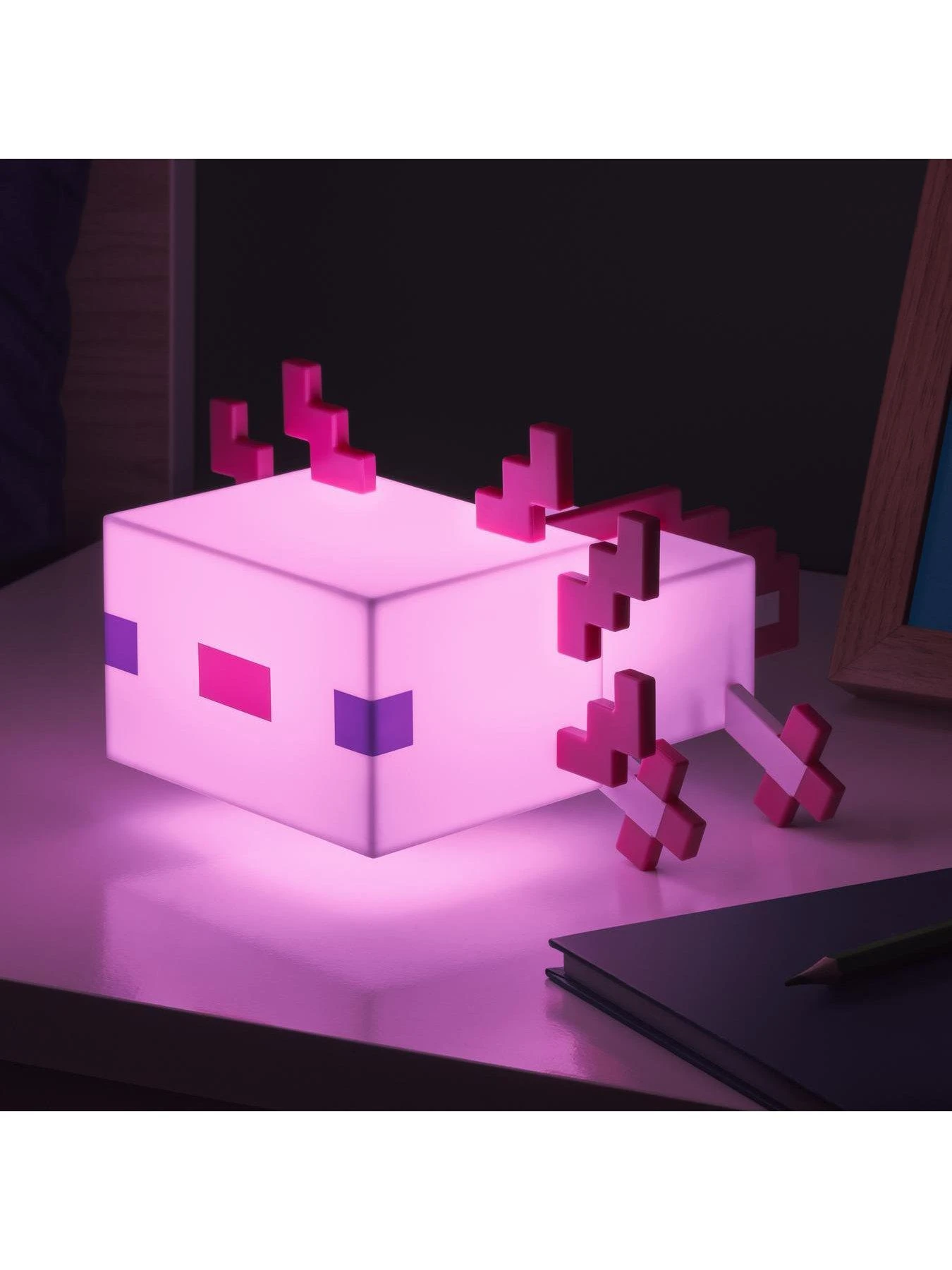 Minecraft Axolotl Colour Phasing Light 6 Minecraft Axolotl Colour Phasing Light - Image 4