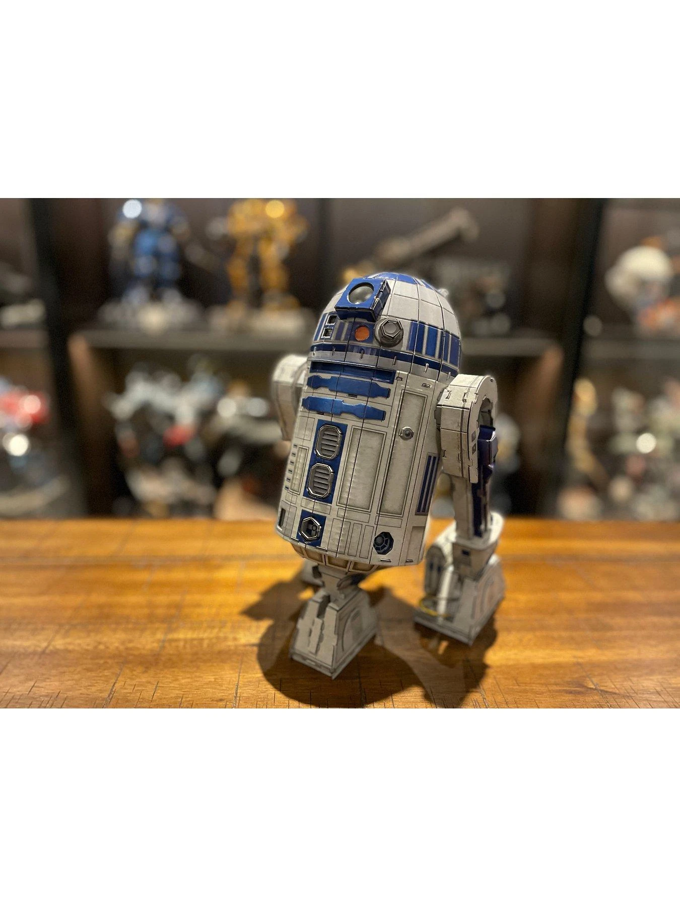 University Games Star Wars R2-D2 3D Puzzle 5 University Games Star Wars R2-D2 3D Puzzle - Image 3